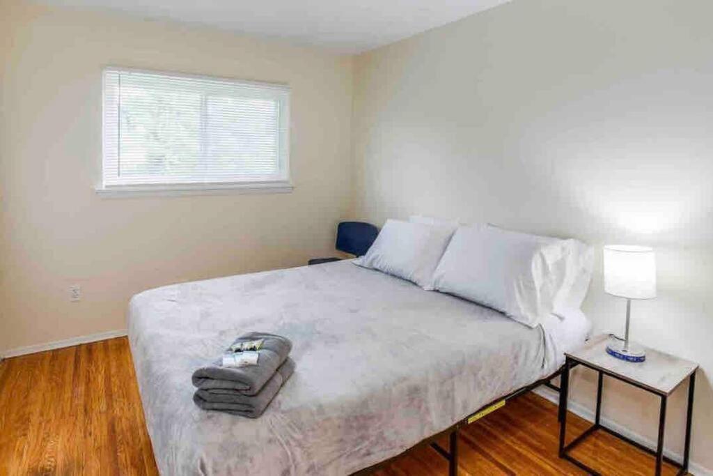 Amazing Ranch Mins Away From Airprt/Rit/Dwtn/Uofr Apartment Rochester Luaran gambar