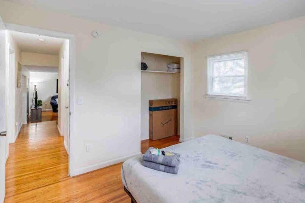 Amazing Ranch Mins Away From Airprt/Rit/Dwtn/Uofr Apartment Rochester Luaran gambar